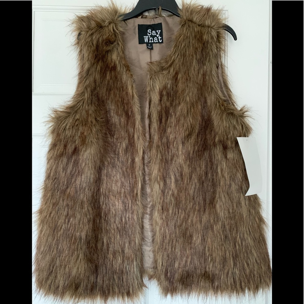BRAND NEW Say What Faux Fur Vest Pockets Medium